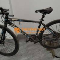 Bán 01 xe đua galaxy và 01 xe thống nhất học sinh