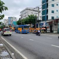 Chia tài sản gia đình bán nhà cấp 4 mặt tiền Quốc Lộ 13, 285m2, giá 33 tỷ sẵn sổ
