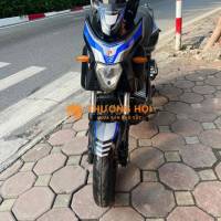 Xe điện Xmen Osaka đủ biển đăng kí nét nguyên bản