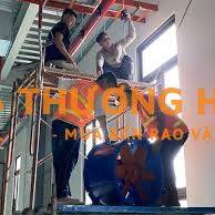 Công nhân thi công hệ thống MEP tại Đà Nẵng