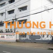 Nhân viên cắt, cân mẫu vải (quần áo, giày dép..)