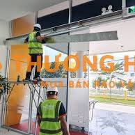 Tìm thợ lắp cửa tự động