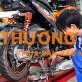 Thợ sửa xe máy và Nhân viên bán hàng