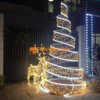Dịch vụ trang trí Noel mô hình tuần lộc