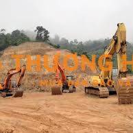 Tuyển thợ lái máy xúc