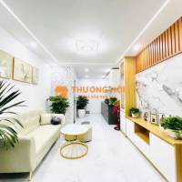 Cần bán gấp nhà mặt tiền gần chợ Tân Bình, nhỉnh 5ty