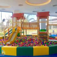 Indoor playground đa dạng chủ đề và màu sắc cho trẻ em