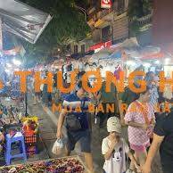 Tuyển Nam Nữ Bán Hàng Chợ Đêm Phố Đi Bộ Đồng Xuân
