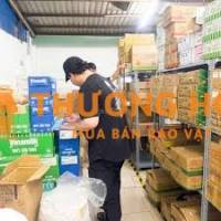 Tuyển gấp nam nữ 20 tuổi trở lên phụ kho cuối năm