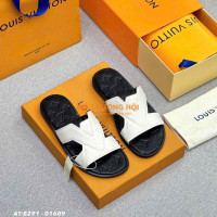 dép LV tại shop sẵn sll và bán lẻ nhé ạ