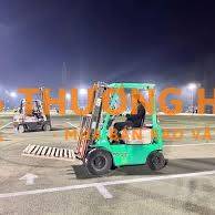 nhân viên- Học và cấp chứng chỉ xe nâng, xúc, cẩu