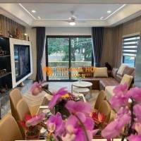 Bán Nhà Phố Thái Hà,Thang Máy, Gara Ôtô, 2 Mặt Thoáng,Full Nội Thất, 45m2 x 5T, Gía 16,8 Tỷ