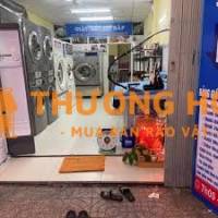 Nữ nhân viên shop giặt quần áo Q3, TP.HCM