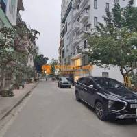 KHU VIP BA ĐÌNH- TOÀ 7 TẦNG THANG MÁY- VỈA HÈ Ô TÔ TRÁNH- DT 45m2, MT 4.8M- GARA Ô TÔ 16 CHỖ- 17.X