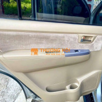 2 67 2011 Toyota Fortuner 2.5G - 120000 km