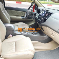 Toyota Fortuner 2013 2.7V 4x4 AT - 10000 km