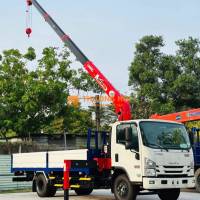 Bán Isuzu 5 Tấn cẩu Unic 370 thùng dài 5.1m