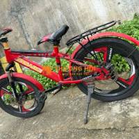 Cần bán xe đạp như hình cho trẻ em 12 tuổi