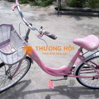 Xe đạp nữ khung kim loại màu Hồng còn mới