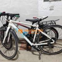 Xe Bianchi Roma iV màu trắng