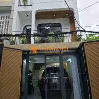 NHÀ ĐẸP NGAY TRUNG TÂM QUẬN 7 GẦN CÁC TRỤC ĐƯỜNG CHÍNH