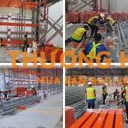 THỢ LẮP RÁP HÀNG KỆ TRƯNG BÀY