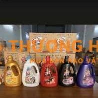 Lao động phổ thông đóng gói hành hoá