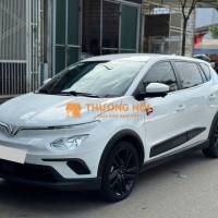 VinFast VF e34 2025 Trắng