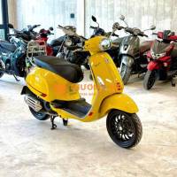 Vespa Sprint 125 đăng kí 2021 chạy ít
