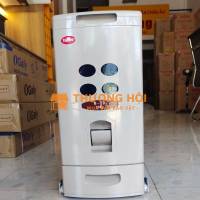 Thùng đựng gạo âm tủ TaKing, chất liệu nhựa ABS an toàn, bền đẹp.