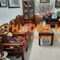 Thanh lý bộ bàn ghế gỗ màu vàng gồm 6 món