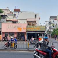 Cho Thuê nhà nguyên căn, mặt tiền đường Phạm Hùng