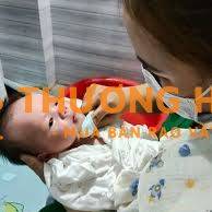 Em đang cần người chăm sóc em bé tại nhà