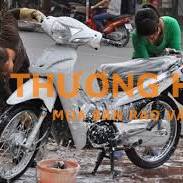 lao động phổ thông. rửa xe máy