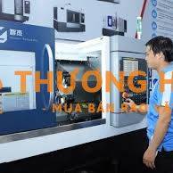Nhân viên đứng máy CNC ( Vận hành và làm việc trên máy CNC)