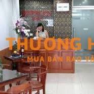 Tuyển 5 lễ tân KS làm ca đêm và 5 lễ tân làm ca ngày