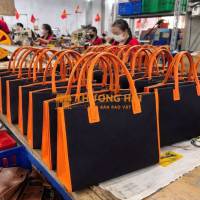 GIA CÔNG QUÀ TẶNG ĐỒ DA THEO MẪU RIÊNG – GIÚP DOANH NGHIỆP TĂNG GIÁ TRỊ THƯƠNG HIỆU