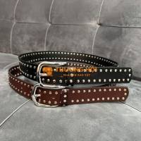 TẶNG GÌ ĐỂ KHÁCH HÀNG NHỚ LÂU? ĐỒ DA IN LOGO LÀ GIẢI PHÁP HIỆU QUẢ