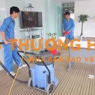 Nhân viên vệ sinh công nghiệp