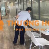 VĂN PHÒNG CÔNG TY TUYỂN GẤP 2 TẠP VỤ