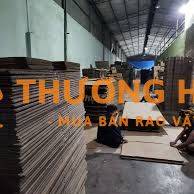 TUYỂN GẤP 20 NAM / NỮ LAO ĐỘNG PHỔ THÔNG