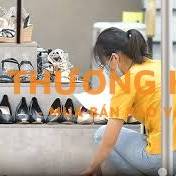 Nhân viên bán hàng giày dép tại Phú Nhuận