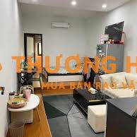 Cho thuê căn hộ khép kín phố Vĩnh Hồ, Đống Đa, đủ đồ, thang máy