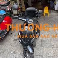 Xe điện 3 bánh màu Đen cho người già