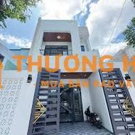 550 TRIỆU SỞ HỮU NHÀ TRỆT LỬNG CUỐI ĐƯỜNG ĐỒNG KHỞI SHR THỔ CƯ