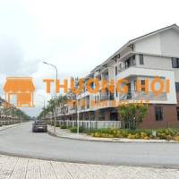 CHO THUÊ SHOPHOUSE VỊ TRÍ VÀNG – GIÁ CHỈ 7.5 TRIỆU/THÁNG!
