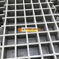 Tấm sàn thao tác bề mặt kín FRP Composite cao 38mm