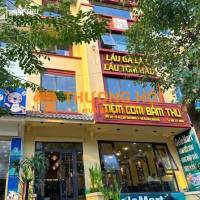 TIỆM CƠM BẦM THU TUYỂN PHỤC VỤ