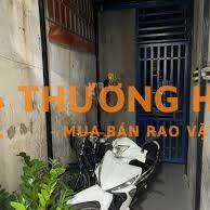 Cho thuê nhà trong ngõ 266 Đội Cấn, cách mặt phố 30m, ô tô tải đỗ cửa