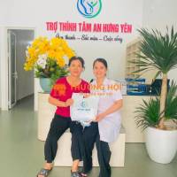 Ba mẹ bạn có hay than phiền ù tai hay nghe không rõ không?